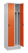 C+P Spind Classic PLUS 080020-12f mit Sockel 1 Abt.400mm Trennwand Drehriegel (HxBxT) 1950x400x500mm 7035/2004