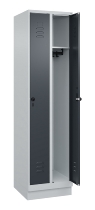 C+P Spind Classic PLUS 080020-39 mit Sockel 3 Abt. 250mm Drehriegel (HxBxT) 1950x750x500mm 7035/3003