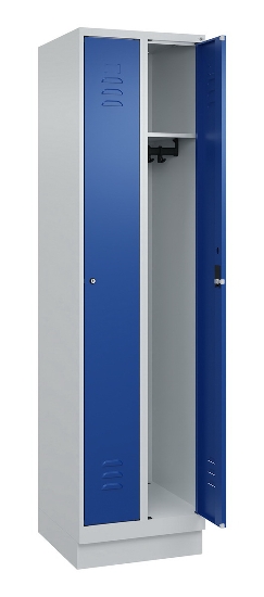 C+P Spind Classic PLUS 080020-39 mit Sockel 3 Abt. 250mm Drehriegel (HxBxT) 1950x750x500mm 7035/3003