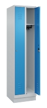 C+P Spind Classic PLUS 080020-39 mit Sockel 3 Abt. 250mm Drehriegel (HxBxT) 1950x750x500mm 7035/3003