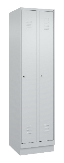 C+P Spind Classic PLUS 080020-39 mit Sockel 3 Abt. 250mm Drehriegel (HxBxT) 1950x750x500mm 7035/3003