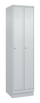 C+P Spind Classic PLUS 080020-39 mit Sockel 3 Abt. 250mm Drehriegel (HxBxT) 1950x750x500mm 7035/3003
