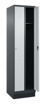 C+P Spind Classic PLUS 080020-39 mit Sockel 3 Abt. 250mm Drehriegel (HxBxT) 1950x750x500mm 7035/3003