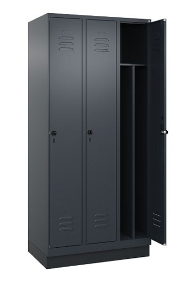 C+P Spind Classic PLUS 080020-12f mit Sockel 1 Abt.400mm Trennwand Drehriegel (HxBxT) 1950x400x500mm 7035/2004
