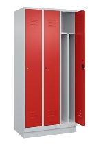 C+P Spind Classic PLUS 080020-12f mit Sockel 1 Abt.400mm Trennwand Drehriegel (HxBxT) 1950x400x500mm 7035/2004