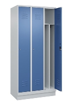C+P Spind Classic PLUS 080020-12f mit Sockel 1 Abt.400mm Trennwand Drehriegel (HxBxT) 1950x400x500mm 7035/2004