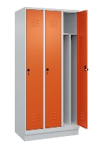 C+P Spind Classic PLUS 080020-12f mit Sockel 1 Abt.400mm Trennwand Drehriegel (HxBxT) 1950x400x500mm 7035/2004