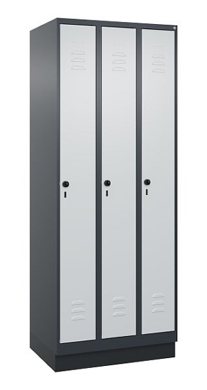 C+P Spind Classic PLUS 080020-39 mit Sockel 3 Abt. 250mm Drehriegel (HxBxT) 1950x750x500mm 7035/3003