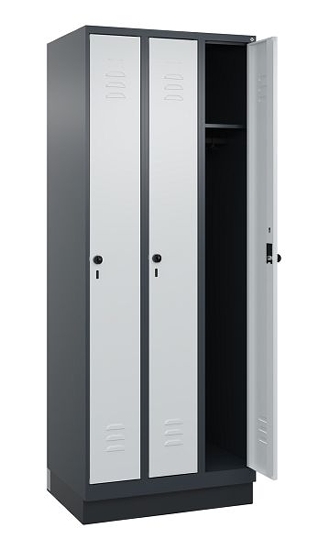 C+P Spind Classic PLUS 080020-39 mit Sockel 3 Abt. 250mm Drehriegel (HxBxT) 1950x750x500mm 7035/3003