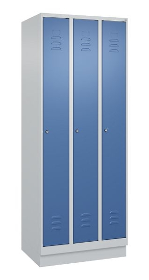 C+P Spind Classic PLUS 080020-39 mit Sockel 3 Abt. 250mm Drehriegel (HxBxT) 1950x750x500mm 7035/3003