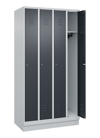 C+P Spind Classic PLUS 080020-39 mit Sockel 3 Abt. 250mm Drehriegel (HxBxT) 1950x750x500mm 7035/3003