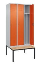 C+P Spind Classic PLUS 0800507-20f mit Trennwand +Sitzbank 2 Abt.300mm Drehriegel (HxBxT) 2120x600x815mm 7035/0024
