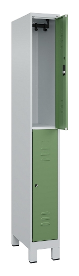 C+P Doppelstock-Spind 080310-39 Classic PLUS mit Füßen 3 Abt.250mm je 2 Fächer Zylinderschloss (HxBxT)1950x750x500mm 7035/5010