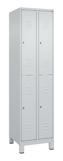 C+P Doppelstock-Spind 080310-39 Classic PLUS mit Füßen 3 Abt.250mm je 2 Fächer Zylinderschloss (HxBxT)1950x750x500mm 7035/5010