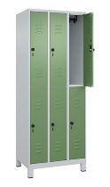 C+P Doppelstock-Spind 080310-39 Classic PLUS mit Füßen 3 Abt.250mm je 2 Fächer Zylinderschloss (HxBxT)1950x750x500mm 7035/5010