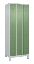 C+P Doppelstock-Spind 080310-39 Classic PLUS mit Füßen 3 Abt.250mm je 2 Fächer Zylinderschloss (HxBxT)1950x750x500mm 7035/5010