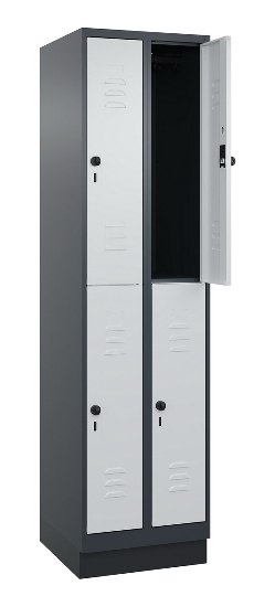 C+P Doppelstock-Spind 080310-29 Classic PLUS mit Sockel 2 Abt.250mm je 2 Fächer Drehriegel (HxBxT)1950x500x500mm 7035/7016