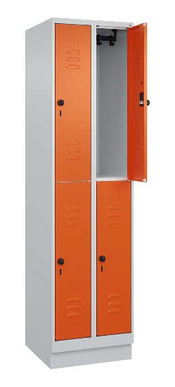 C+P Doppelstock-Spind 080310-29 Classic PLUS mit Sockel 2 Abt.250mm je 2 Fächer Drehriegel (HxBxT)1950x500x500mm 7035/7016
