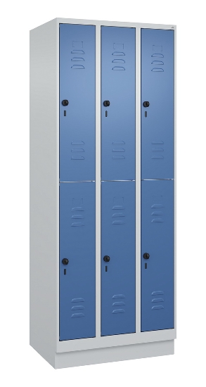 C+P Doppelstock-Spind 080310-29 Classic PLUS mit Sockel 2 Abt.250mm je 2 Fächer Drehriegel (HxBxT)1950x500x500mm 7035/7016