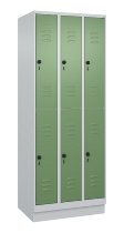 C+P Doppelstock-Spind 080310-29 Classic PLUS mit Sockel 2 Abt.250mm je 2 Fächer Drehriegel (HxBxT)1950x500x500mm 7035/7016
