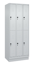 C+P Doppelstock-Spind 080310-29 Classic PLUS mit Sockel 2 Abt.250mm je 2 Fächer Drehriegel (HxBxT)1950x500x500mm 7035/7016