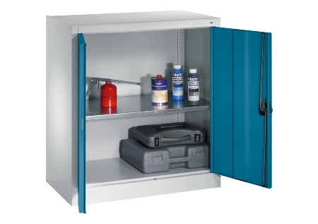 C+P Flügeltürenschrank Basis PLUS 130287-300 Fachböden verzinkt Griffschale mit Zylinderschloss (HxBxT) 1950x930x400mm 7035/5012