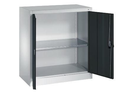 C+P Flügeltürenschrank Basis PLUS 130287-300 Fachböden verzinkt Griffschale mit Zylinderschloss (HxBxT) 1950x930x400mm 7035/5012