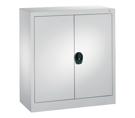 C+P Flügeltürenschrank Basis PLUS 130287-350 Fachböden lackiert Griffschale mit Zylinderschloss (HxBxT) 1950x930x400mm 7035/7035