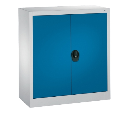 C+P Flügeltürenschrank Basis PLUS 130287-350 Fachböden lackiert Griffschale mit Zylinderschloss (HxBxT) 1950x930x400mm 7035/7035