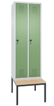 C+P Garderobenschrank Evolo48 1-Abteil 300mm untergeb. Bank (HxBxT) 2090x320x500/815mm Lichtgrau