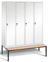 C+P Garderobenschrank Evolo48 2-Abteile 300mm untergeb. Bank (HxBxT) 2090x610x500/815mm 9016/VK032