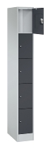 C+P Schließfachschrank Serie 8070 mit Sockel 3 Abt.240mm 5 Fächer B190mm (HxBxT)1950x680x480mm 7035/3003