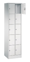 C+P Schließfachschrank Serie 8070 mit Sockel 3 Abt.240mm 5 Fächer B190mm (HxBxT)1950x680x480mm 7035/3003