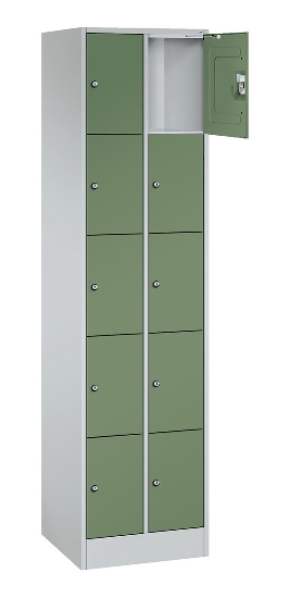 C+P Schließfachschrank Serie 8070 mit Sockel 3 Abt.240mm 5 Fächer B190mm (HxBxT)1950x680x480mm 7035/3003