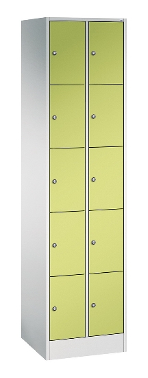 C+P Schließfachschrank Serie 8070 mit Sockel 3 Abt.240mm 5 Fächer B190mm (HxBxT)1950x680x480mm 7035/3003