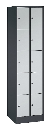 C+P Schließfachschrank Serie 8070 mit Sockel 3 Abt.240mm 5 Fächer B190mm (HxBxT)1950x680x480mm 7035/3003