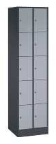C+P Schließfachschrank Serie 8070 mit Sockel 3 Abt.240mm 5 Fächer B190mm (HxBxT)1950x680x480mm 7035/3003