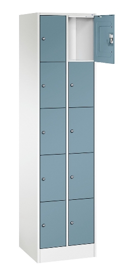 C+P Schließfachschrank Serie 8070 mit Sockel 3 Abt.240mm 5 Fächer B190mm (HxBxT)1950x680x480mm 7035/3003