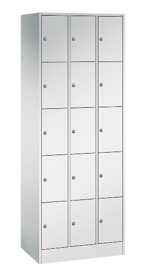 C+P Schließfachschrank Serie 8070 mit Sockel 3 Abt.240mm 5 Fächer B190mm (HxBxT)1950x680x480mm 7035/3003