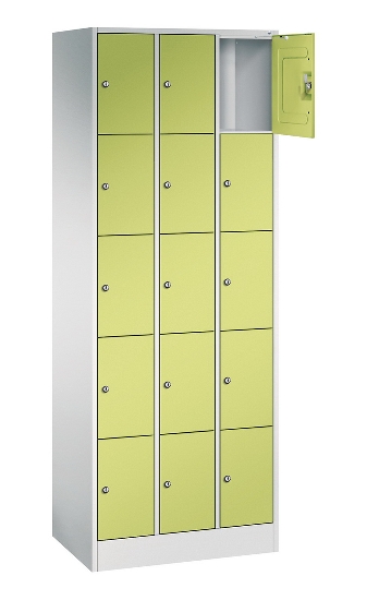 C+P Schließfachschrank Serie 8070 mit Sockel 3 Abt.240mm 5 Fächer B190mm (HxBxT)1950x680x480mm 7035/3003