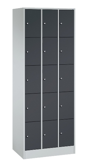 C+P Schließfachschrank Serie 8070 mit Sockel 3 Abt.240mm 5 Fächer B190mm (HxBxT)1950x680x480mm 7035/3003