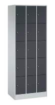 C+P Schließfachschrank Serie 8070 mit Sockel 3 Abt.240mm 5 Fächer B190mm (HxBxT)1950x680x480mm 7035/3003