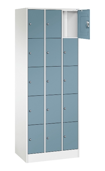 C+P Schließfachschrank Serie 8070 mit Sockel 3 Abt.240mm 5 Fächer B190mm (HxBxT)1950x680x480mm 7035/3003
