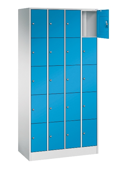 C+P Schließfachschrank Serie 8070 mit Sockel 3 Abt.240mm 5 Fächer B190mm (HxBxT)1950x680x480mm 7035/3003