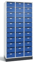 C+P Verteilerschrank 8170-311 Serie 8170 Intro mit Sockel 3 Abt. mit 33 Fächern (HxBxT)1950x920x490mm 7035/6011
