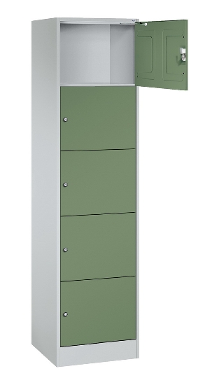 C+P Schließfachschrank Serie 8070 mit Sockel 3 Abt.240mm 5 Fächer B190mm (HxBxT)1950x680x480mm 7035/3003