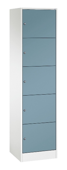 C+P Schließfachschrank Serie 8070 mit Sockel 3 Abt.240mm 5 Fächer B190mm (HxBxT)1950x680x480mm 7035/3003