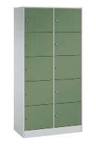 C+P Schließfachschrank Serie 8070 mit Sockel 3 Abt.240mm 5 Fächer B190mm (HxBxT)1950x680x480mm 7035/3003