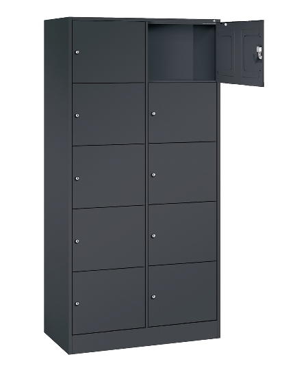 C+P Schließfachschrank Serie 8070 mit Sockel 3 Abt.240mm 5 Fächer B190mm (HxBxT)1950x680x480mm 7035/3003
