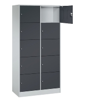 C+P Schließfachschrank Serie 8070 mit Sockel 3 Abt.240mm 5 Fächer B190mm (HxBxT)1950x680x480mm 7035/3003